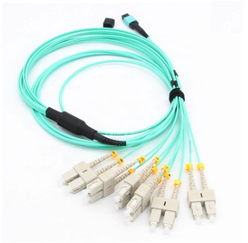 8 Core 12 Core MPO MM OM3 OM4 หญิงถึง LC 12 Core MPO MTP สายไฟเบอร์ออปติก Patch Cord