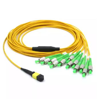 MPO ถึง FC จัมเปอร์ไฟเบอร์ออปติก 12 ไฟเบอร์ OM4 2.0mm Optic