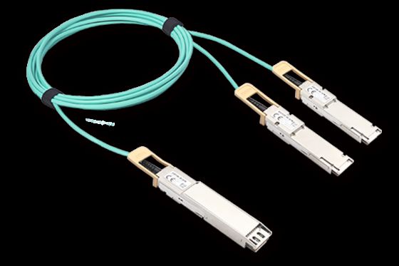 คุณภาพ OSFP 800G ถึง QSFP112 2 x 400G AOC สําหรับฟังก์ชันการวินิจฉัยดิจิตอล โรงงาน